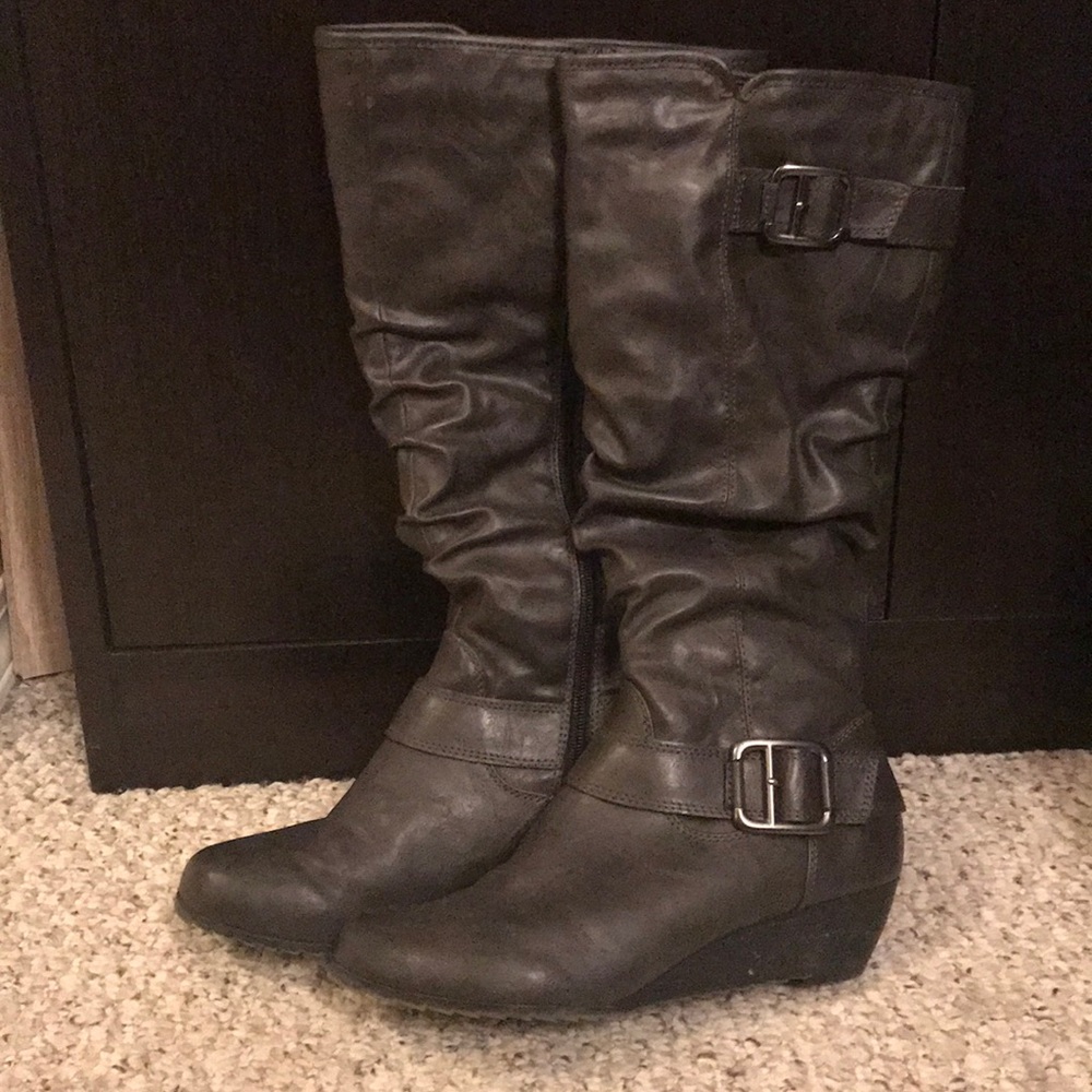 Wide-calf fitting cozy boots, size 38 (7)